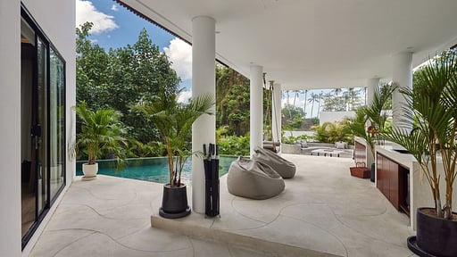 River Villa Terrace/Veranda