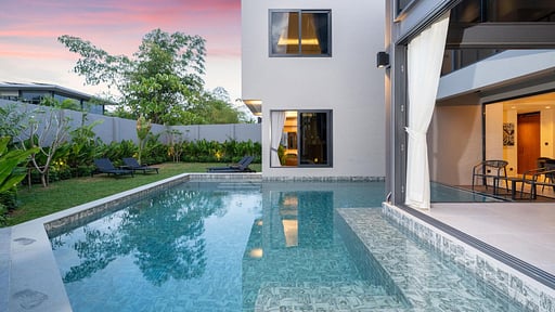 Riverhouse Villa Swimming pool