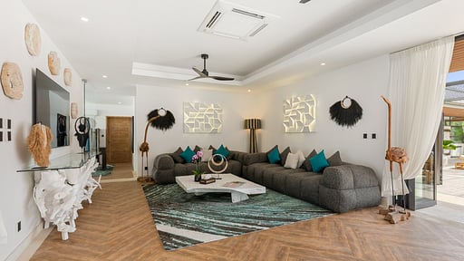 Riverside Villa Living room