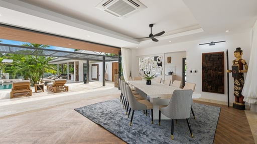 Riverside Villa Dining area