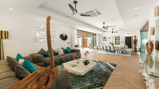 Riverside Villa Living room