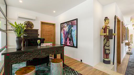 Riverside Villa Living room