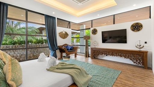 Riverside Villa Bedroom 3