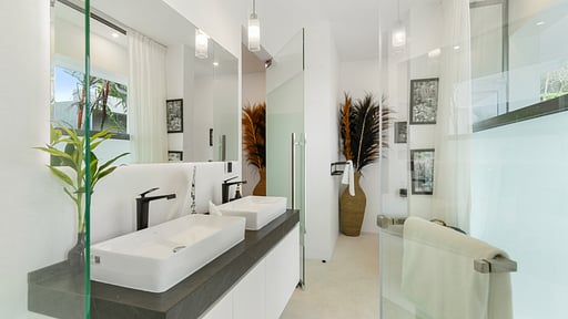 Riverside Villa Bedroom 3