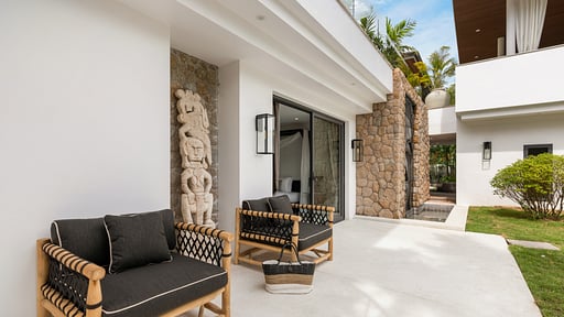 Riverside Villa Terrace/Veranda