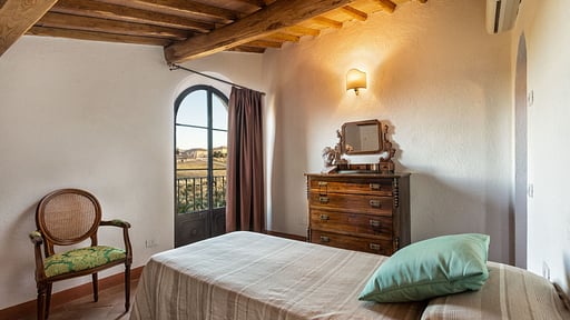 Robinia Apartment Bedroom 3