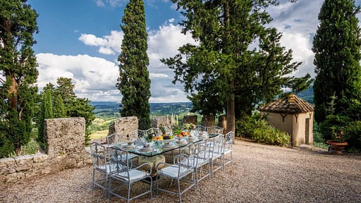 Rocca di Cetona - a Medieval Castle Salle à manger