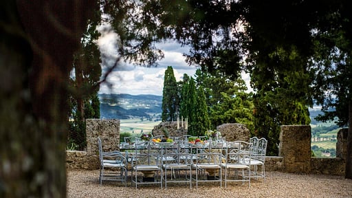 Rocca di Cetona - a Medieval Castle Salle à manger
