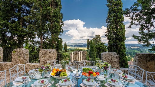 Rocca di Cetona - a Medieval Castle Salle à manger