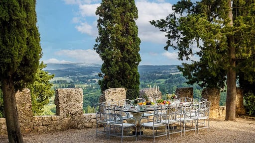 Rocca di Cetona - a Medieval Castle Salle à manger
