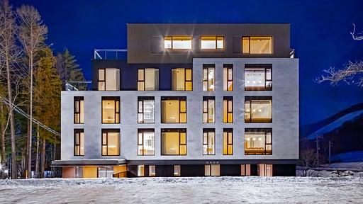 Roka Three Bedroom Terrace Apartment Surroundings