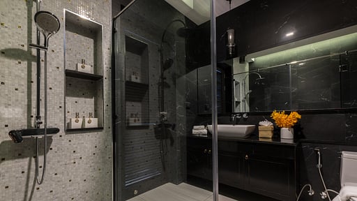 Roong Arun at Verano Residence Bedroom 2