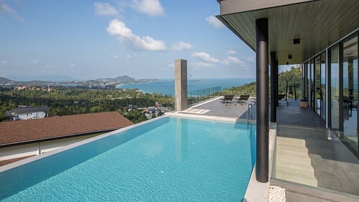 Roong Arun at Verano Residence Swimming pool