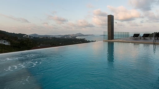 Roong Arun at Verano Residence Swimming pool