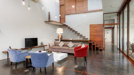 Rose Apple Residences Living room