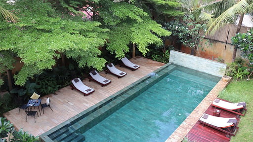 Rose Apple Residences Swimming pool