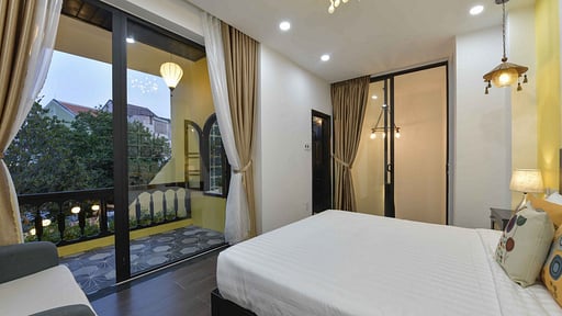 Rosie Villa Bedroom 4