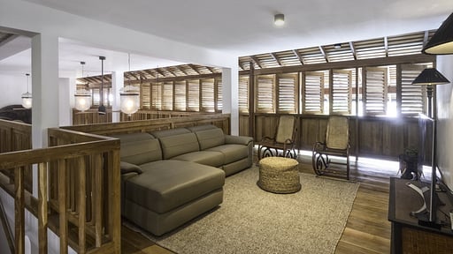 Royal Indigo Villa Living room 2