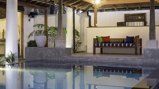 Royal Indigo Villa Swimming pool 1