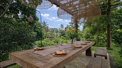 Rumah Melati Estate Dining area 2