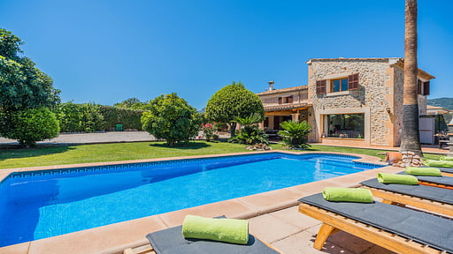 Caseta De Lloseta Swimming pool