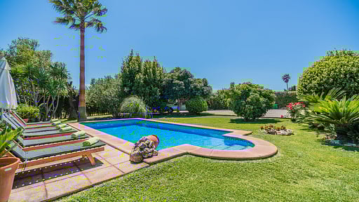 Caseta De Lloseta Swimming pool