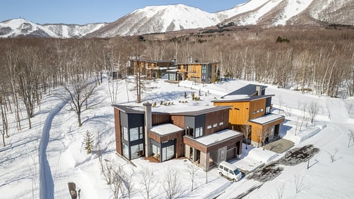 Rusutsu Chalet Altair Eight Surroundings