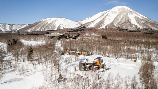 Rusutsu Chalet Altair Eight Surroundings