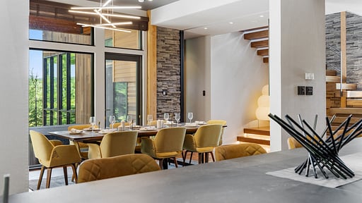 Rusutsu Chalet Sirius Two Dining area