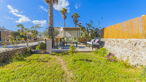 Sa Caseta de Vernissa Сад