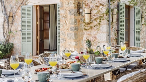 Sa Punta de S’Aguila Zona de comedor