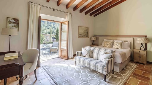 Sa Terra Rotja Спальня 2