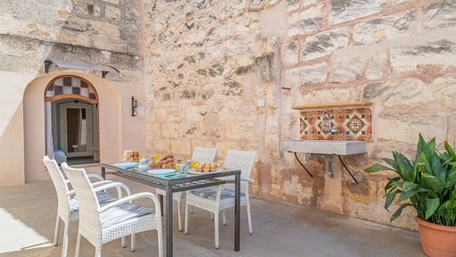 S'Abellar Terrace/Veranda