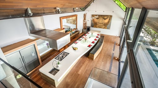 Villa Saengootsa Dining area