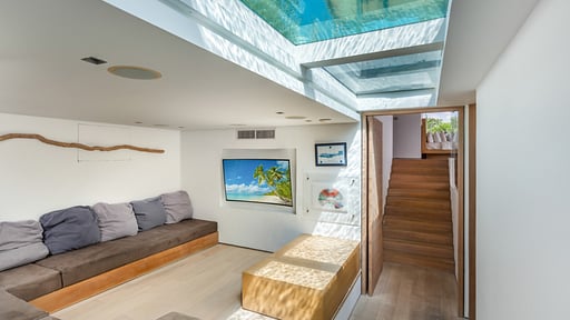 Villa Saengootsa Media room