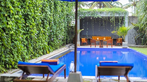 Saffron and Blue Villa Swimming pool