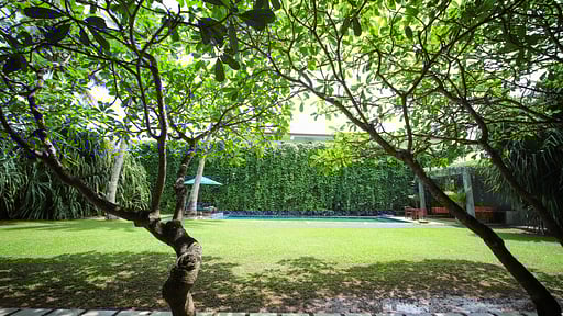 Saffron and Blue Villa Garden