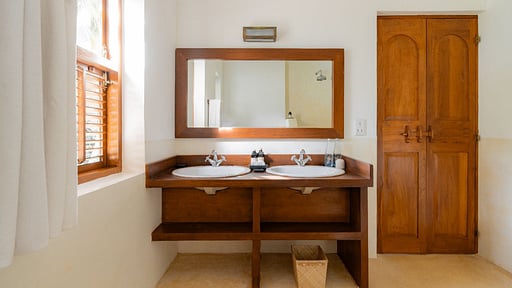 Saffron House Bedroom 3