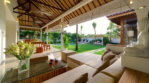 Sahana Villas Living room