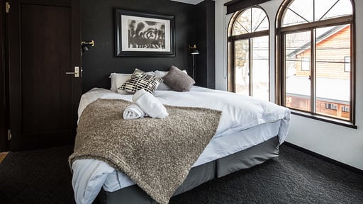 Sakka Apartments Bedroom 1