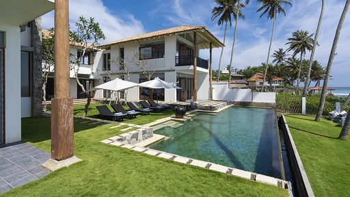 Villa Salt Water