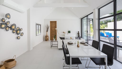 Sam-kah Villa Jade Обеденная зона