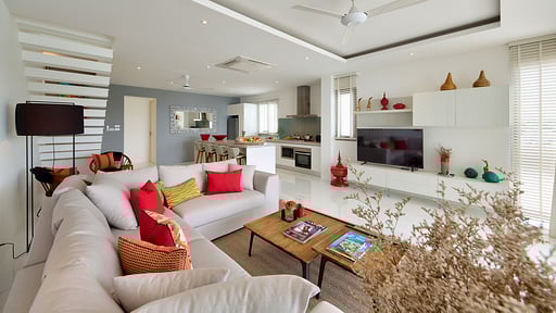 Samrong Beach Villa Living room