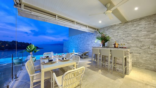 Samrong Beach Villa Dining area 2