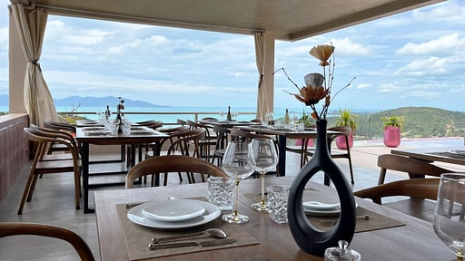 Samui Y Villa Dining area
