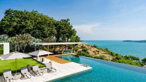 Villa Samujana Neung Бассейн