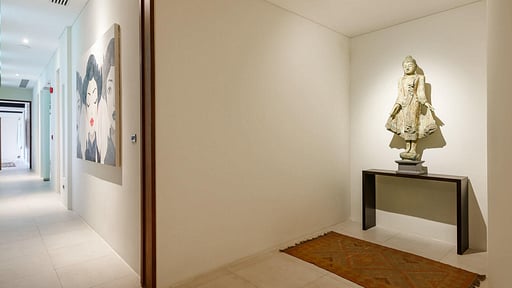 Villa Yee Sip Et Others