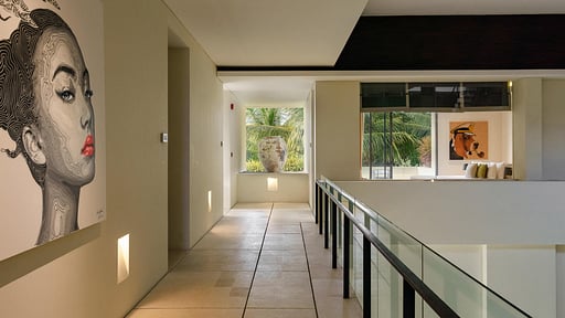 Villa Yee Sip Et Others