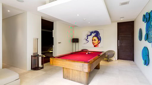 Villa Yee Sip Song Billiard