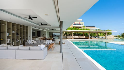 Villa Yee Sip See Swimming pool 1